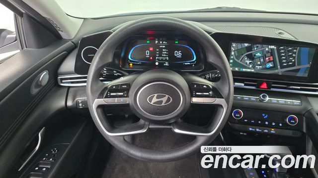 Hyundai AVANTE 2024 — photo 19