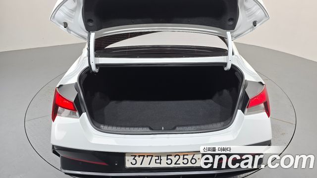 Hyundai AVANTE 2024 — photo 21