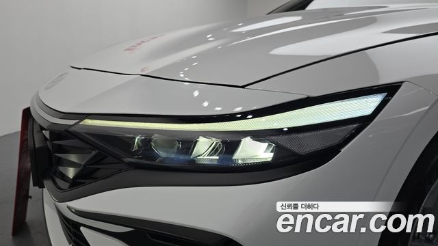 Hyundai AVANTE 2024 — photo 8