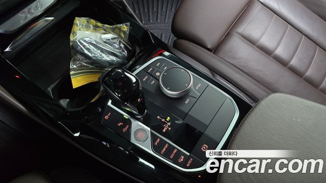 BMW X4 2023 — photo 12