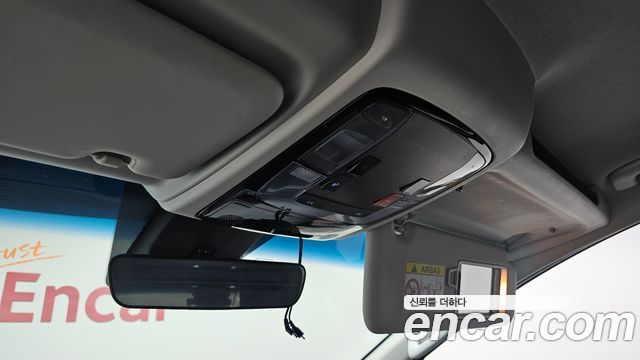 Hyundai Staria 2022 — photo 25