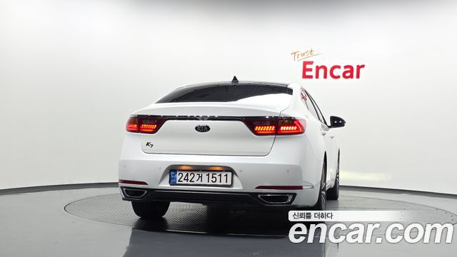 Kia K7 2016 — photo 4