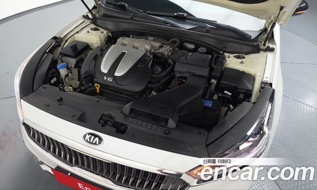 Kia K7 2016 — photo 6
