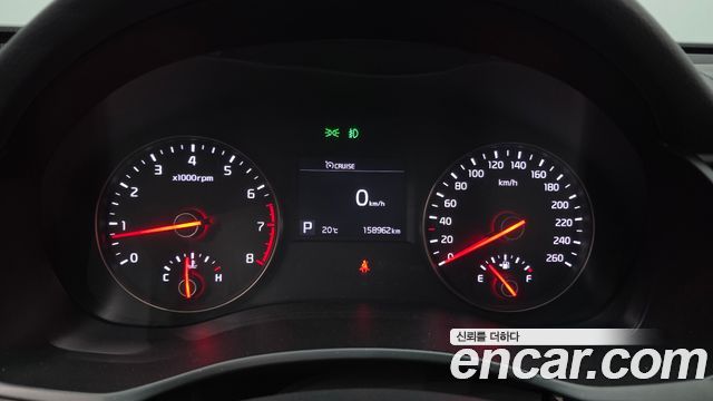 Kia K7 2016 — photo 11
