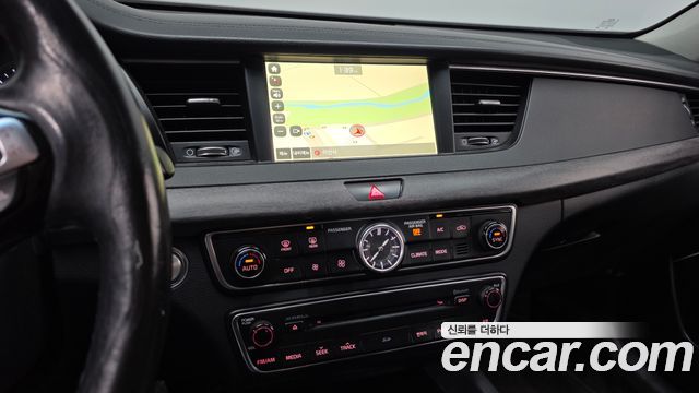 Kia K7 2016 — photo 19