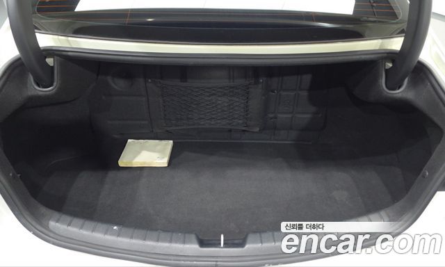 Kia K7 2016 — photo 23
