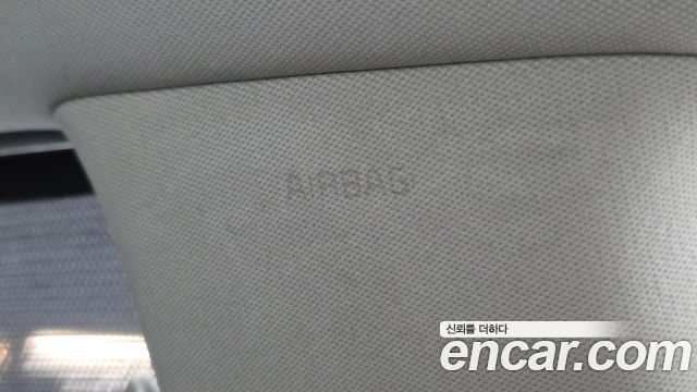 Kia K7 2016 — photo 31