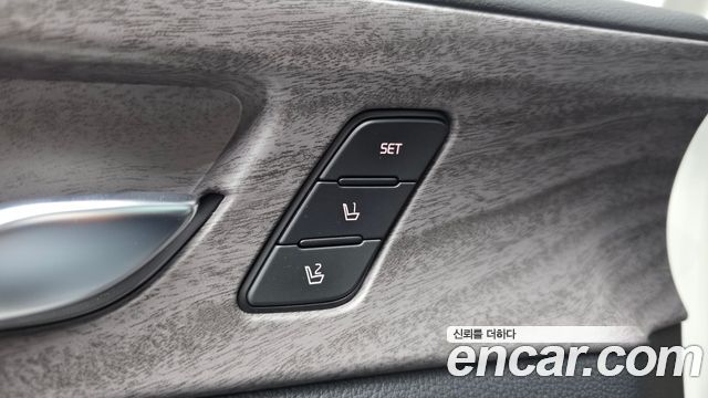 Kia K7 2016 — photo 32