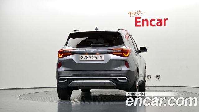 Kia Seltos 2023 — photo 4