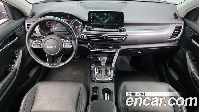 Kia Seltos 2023 — photo 10