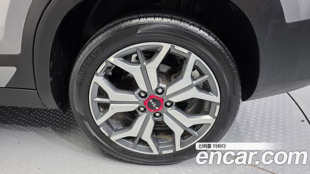 Kia Seltos 2023 — photo 7