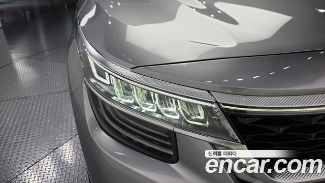 Kia Seltos 2023 — photo 8