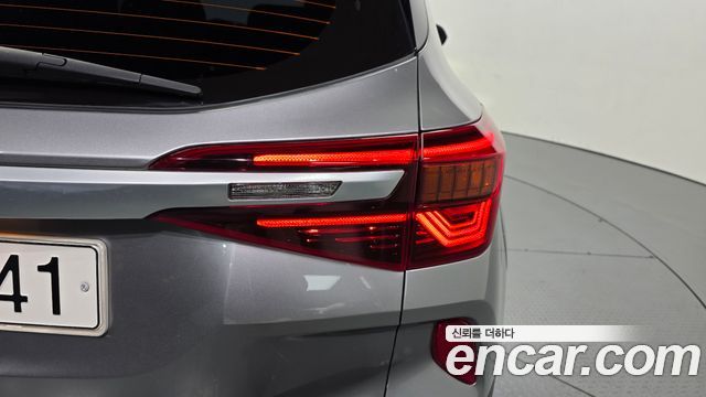 Kia Seltos 2023 — photo 9