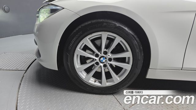 BMW 3-Series 2016 — photo 5