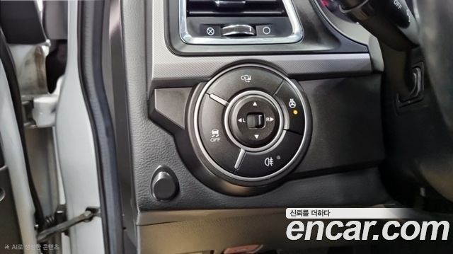 KG Mobility KORANDO 2017 — photo 16
