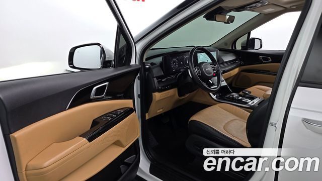 Kia Canival 2023 — photo 13