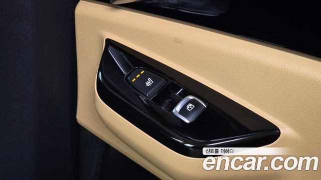 Kia Canival 2023 — photo 30