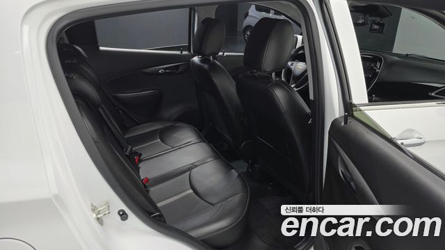 Chevrolet Korea Spark 2022 — photo 18