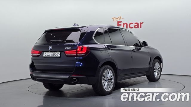 BMW X5 2016 — photo 2