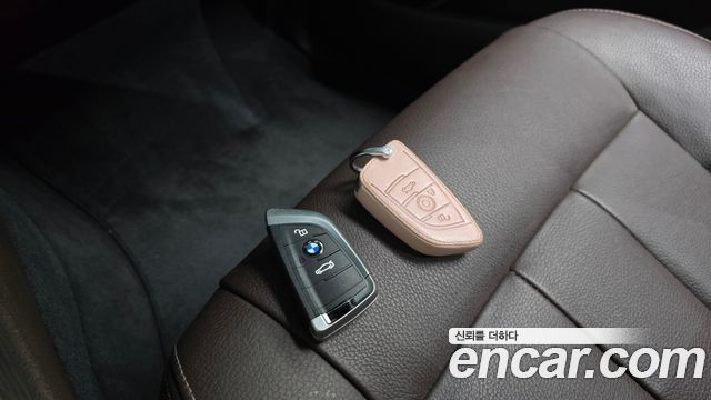 BMW X5 2016 — photo 17