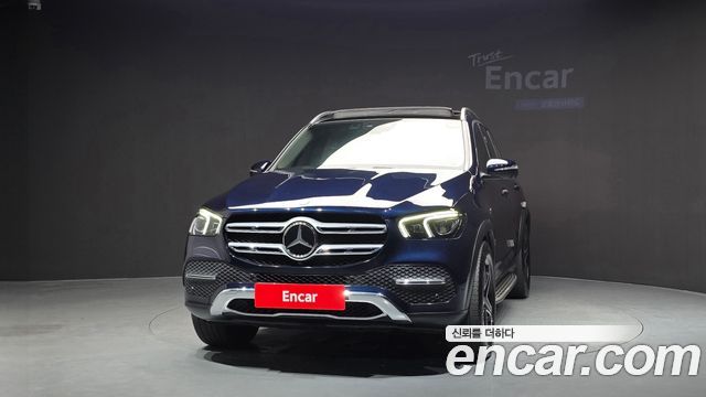 Mercedes-Benz GLE-Class 2021 — photo 3