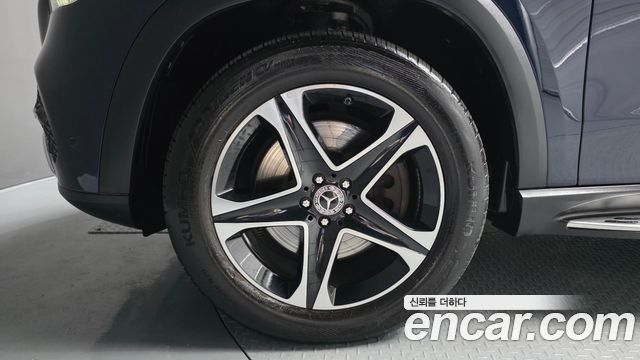 Mercedes-Benz GLE-Class 2021 — photo 5