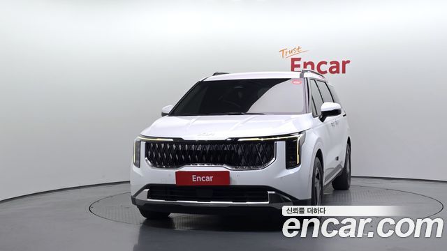 Kia Canival 2025 — photo 3