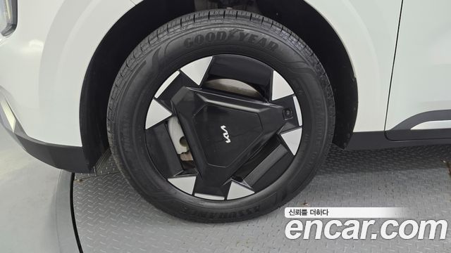 Kia Canival 2025 — photo 5