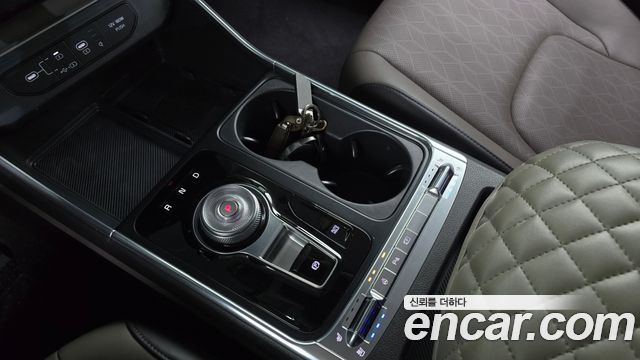 Kia Canival 2025 — photo 12