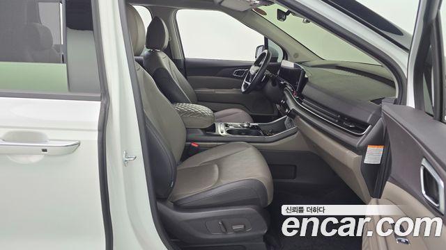 Kia Canival 2025 — photo 16