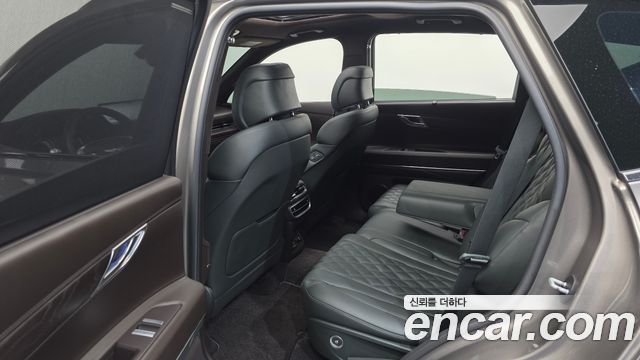 Genesis GV80 2021 — photo 17