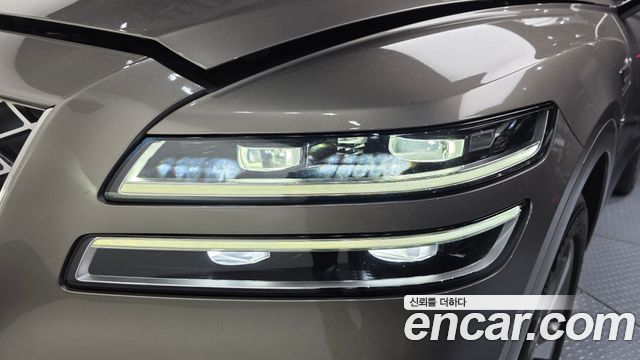 Genesis GV80 2021 — photo 8