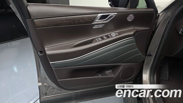 Genesis GV80 2021 — photo 14