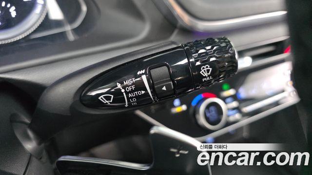 Hyundai Sonata 2023 — photo 20
