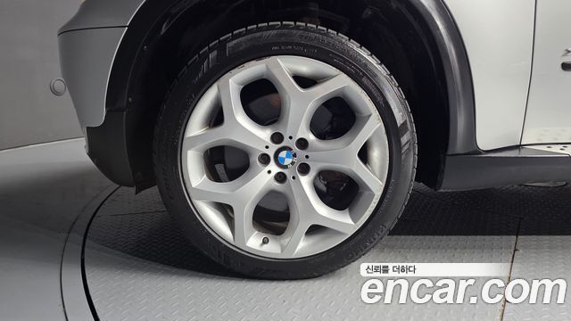 BMW X5 2011 — photo 5