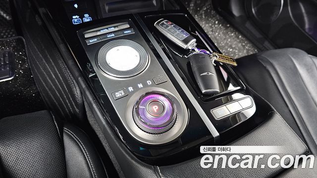 Genesis G80 2022 — photo 9