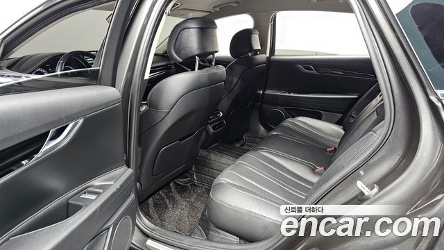 Genesis G80 2022 — photo 12