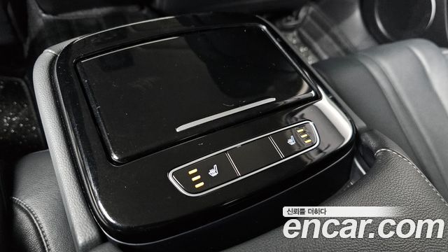 Genesis G80 2022 — photo 16