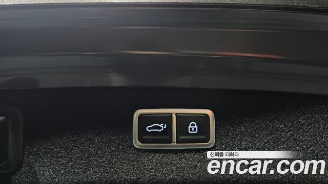 Genesis G80 2022 — photo 18