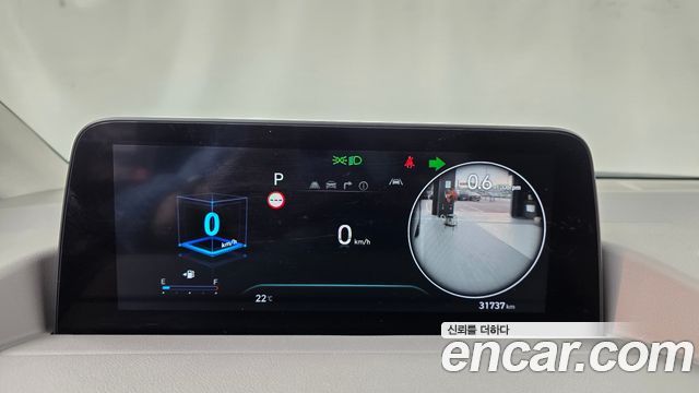 Hyundai Staria 2022 — photo 11