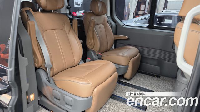 Hyundai Staria 2022 — photo 17