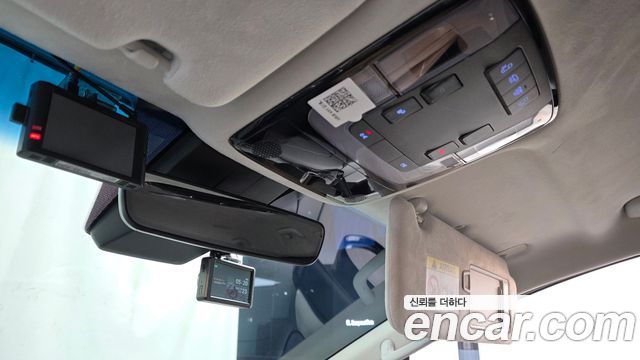 Hyundai Staria 2022 — photo 23