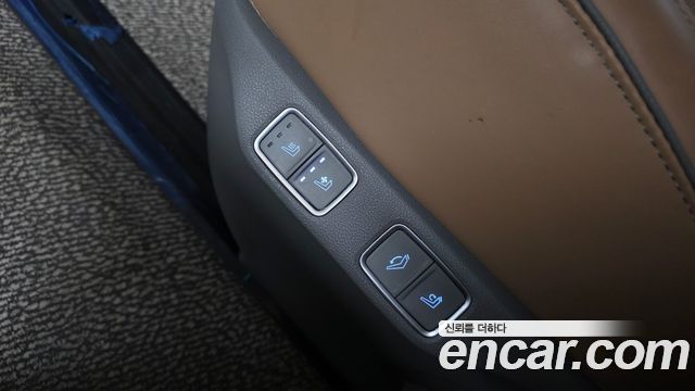 Hyundai Staria 2022 — photo 25