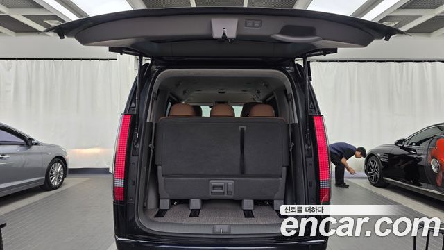 Hyundai Staria 2022 — photo 26