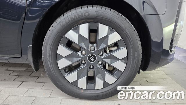 Hyundai Staria 2022 — photo 7