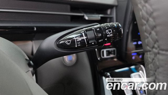 Hyundai Staria 2022 — photo 27