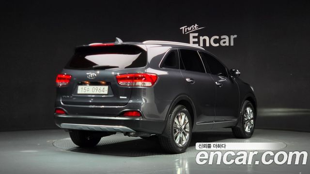 Kia Sorento 2016 — photo 2