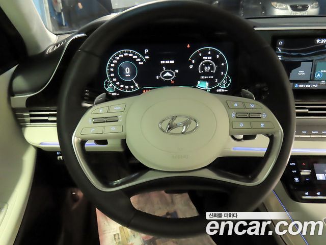 Hyundai Grandeur 2023 — photo 11