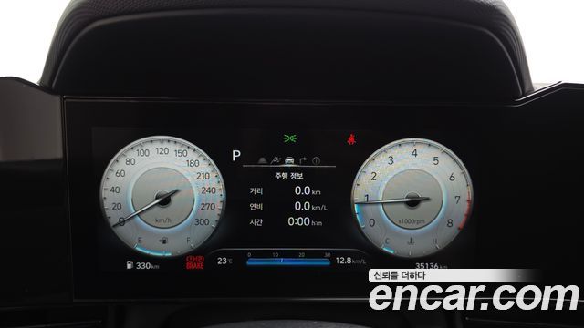 Hyundai AVANTE 2022 — photo 11