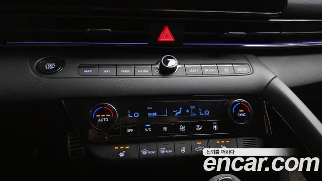 Hyundai AVANTE 2022 — photo 23